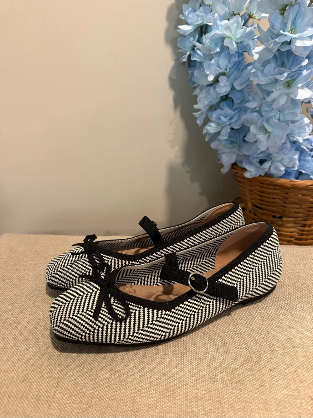 NWT Black & White Herringbone Mary Jane Ballet Flats